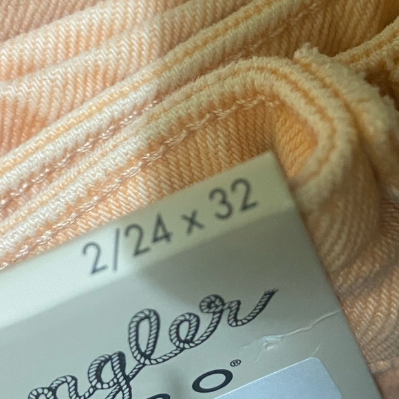 Wrangler Retro High Rise Boot Cut Pink Women's Jeans Size 24x32 NWT - Picture 7 of 7